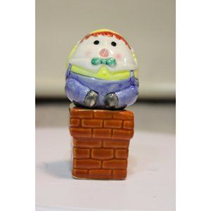 Salt & Pepper Shakers - Vintage Norcrest Humpty Dumpty